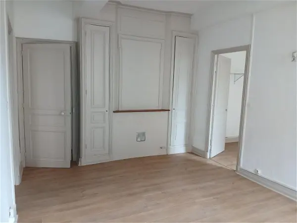 Location appartement 2 pièces - 39m² à Bourgoin-jallieu (38300)
