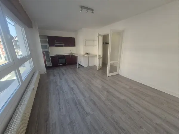 Location appartement 2 pièces - 41.5m² à Lille (59000)