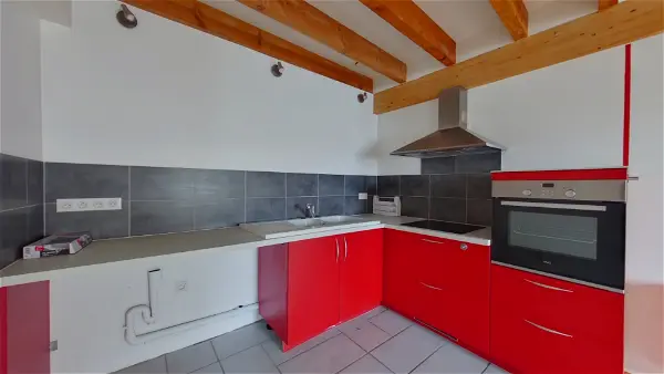 Maison à louer - LESIGNY, 3 pièces