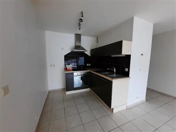 Location appartement 3 pièces - 59.24m² à Cranves sales (74380)