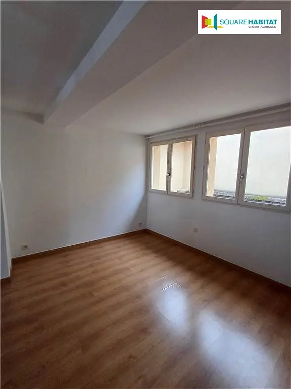 Location appartement 2 pièces - 30m² à Mirande (32300)