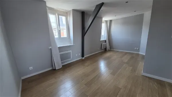 Appartement à louer - Lille, 2 pièces