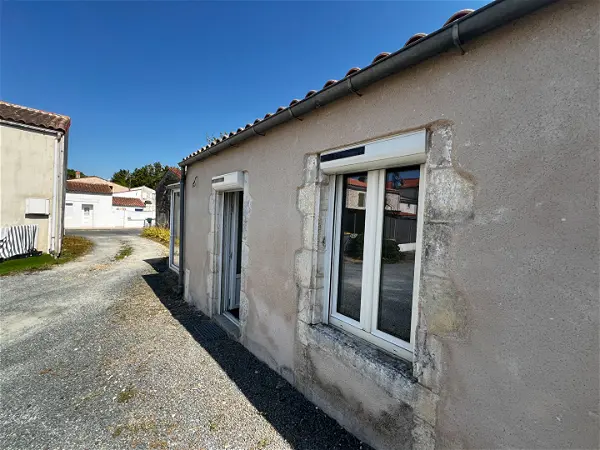 Maison à vendre - CIRE D AUNIS, 2 pièces