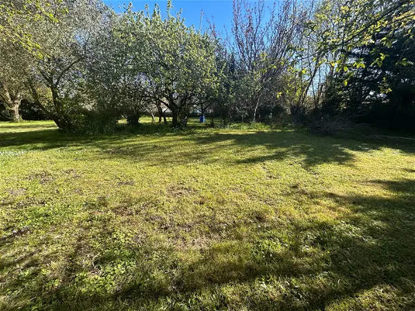 Terrain à vendre - CHAILLEVETTE - 1031 m²