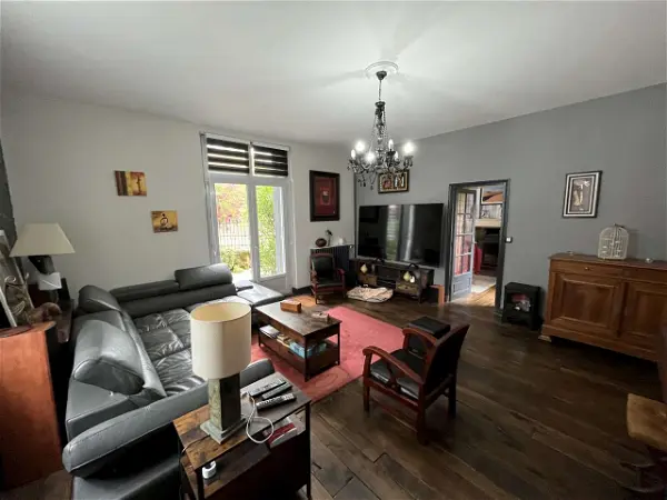 Maison à vendre - SOMMIERES DU CLAIN, 9 pièces
