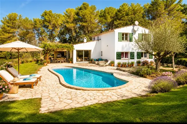 Maison à vendre - ROGNES, 8 pièces