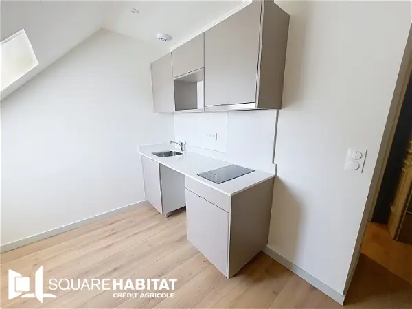 Location appartement 1 pièce - 26.99m² à Guingamp (22200)