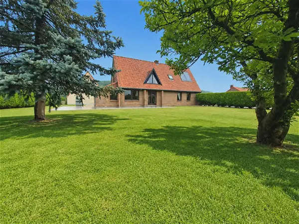 Achat maison 8 pièces - 141m² à Sachin (62550)
