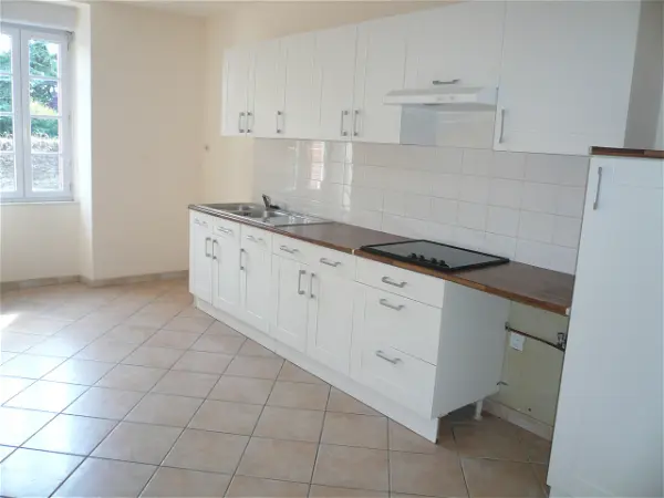 Maison à louer - GESTE, 5 pièces