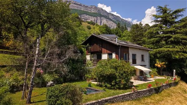 Achat maison 8 pièces - 210m² à Corenc (38700)
