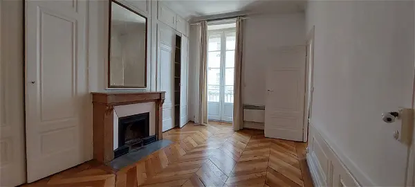 Location appartement 3 pièces - 77m² à Lyon 2e arrondissement (69002)