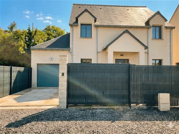 Maison à vendre - MONTLOUIS SUR LOIRE, 6 pièces