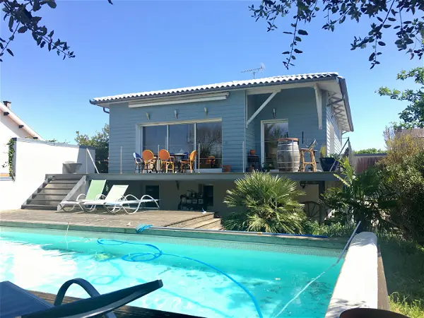 Maison à vendre - SAUJON, 7 pièces