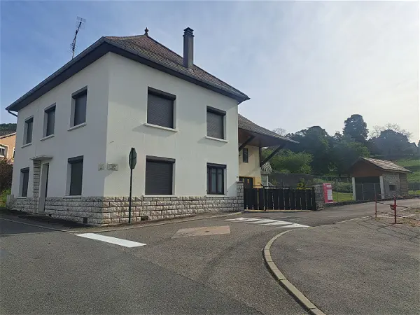 Maison à vendre - SAINT SULPICE DES RIVOIRES, 7 pièces