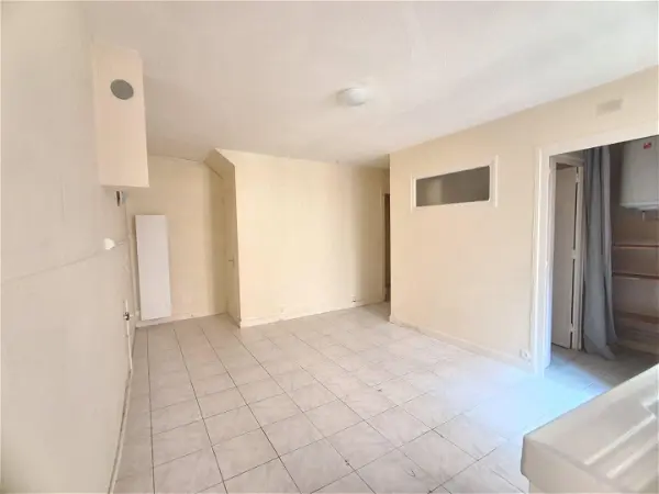 Appartement à louer - Villefranche-sur-Saône, 2 pièces