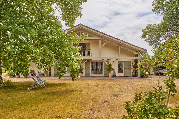 Achat maison 5 pièces - 172m² à Mezos (40170)