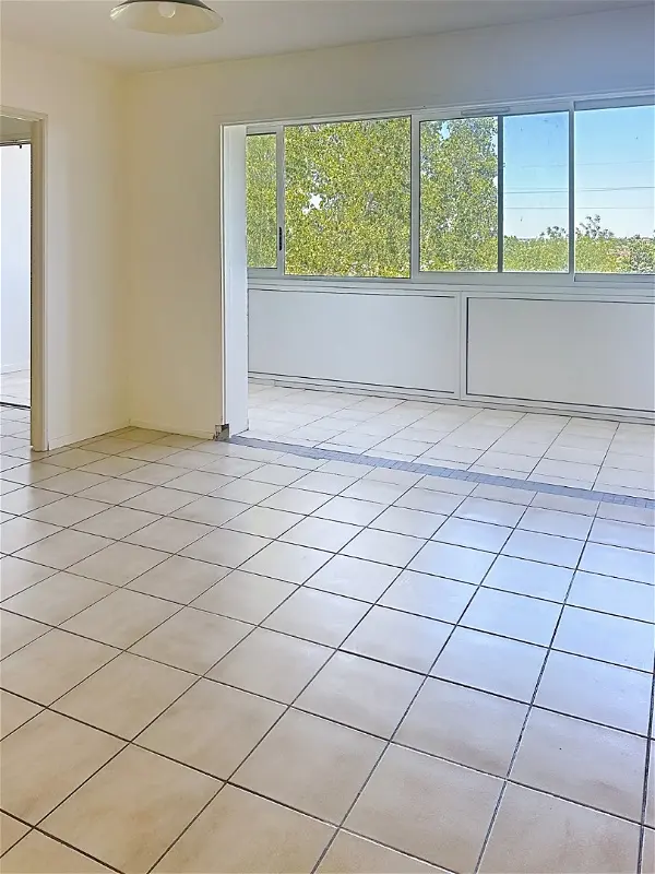 Location appartement 5 pièces - 95.02m² à Pessac (33600)