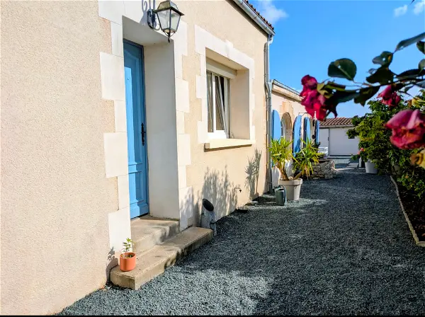 Maison à vendre - AIGREFEUILLE D AUNIS, 5 pièces