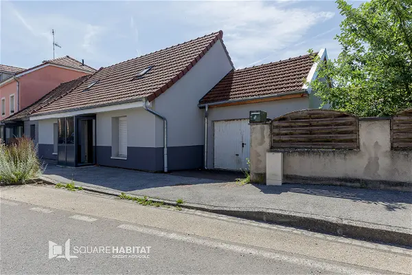 Maison à vendre - DELLE, 5 pièces