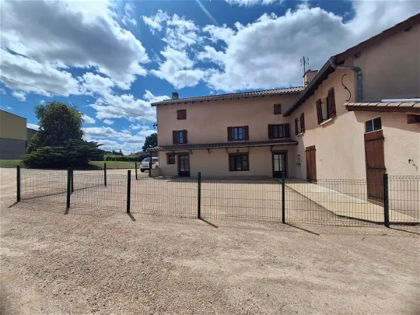 Location maison - 89m² à Crêches-sur-saône (71680)