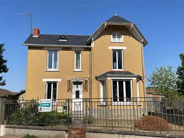 Maison à vendre - LENCLOITRE, 3 pièces