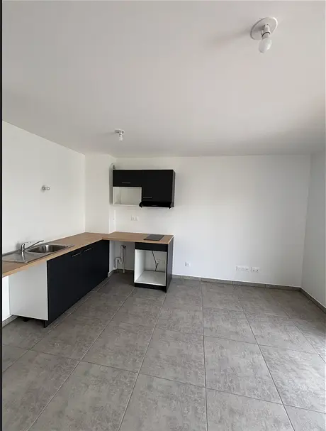 Location appartement 2 pièces - 44.5m² à Saint - etienne (42000)