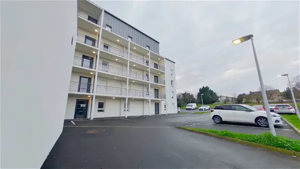 Location appartement 2 pièces - 41.76m² à Poitiers (86000)