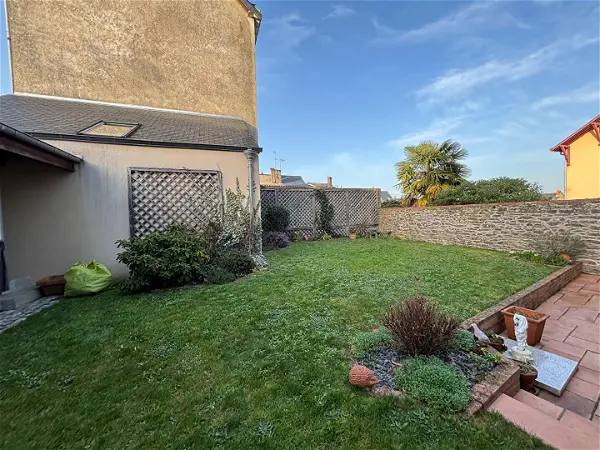 Achat maison 6 pièces - 182m² à Laval (53000)