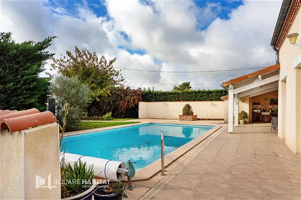 Maison à vendre - BOULOC, 8 pièces