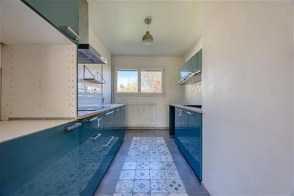 Appartement à vendre - LA MOTTE SERVOLEX, 4 pièces