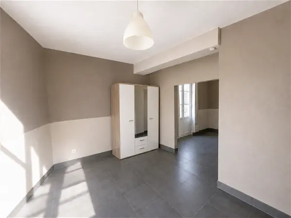 Location appartement 2 pièces - 40m² à Tours (37000)