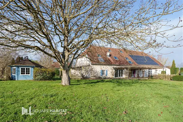 Maison à vendre - DOLE, 17 pièces