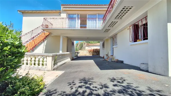 Maison à vendre - NIORT, 8 pièces