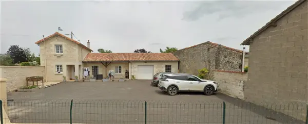Location maison 4 pièces - 95m² à Basses (86200)