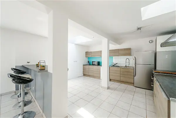 Maison à vendre - SAINT AMAND LES EAUX, 10 pièces