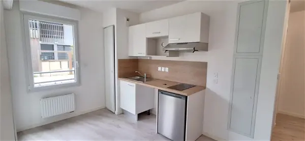 Appartement à louer - REZE, 2 pièces