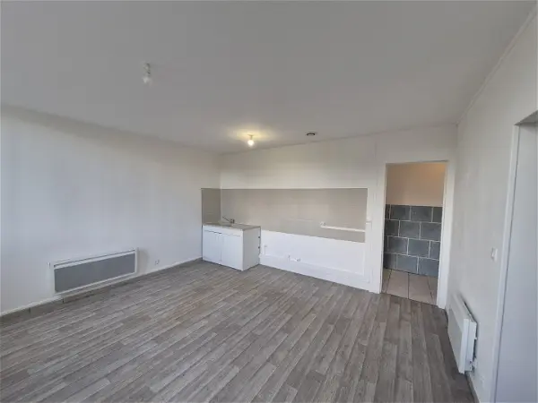 Appartement à louer - Pont-à-Vendin, 2 pièces
