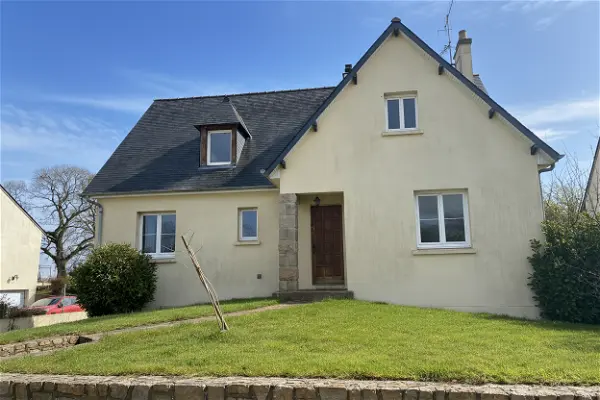 Achat maison 7 pièces - 150m² à Mayenne (53100)