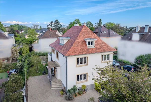 Achat maison 6 pièces - 181.4m² à Strasbourg (67100)
