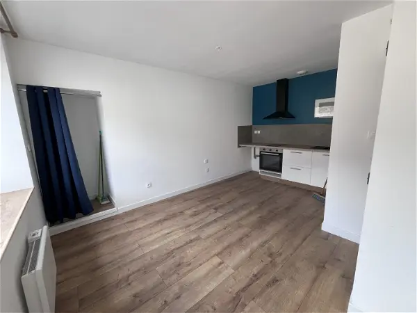 Appartement à louer - BEGARD, 2 pièces