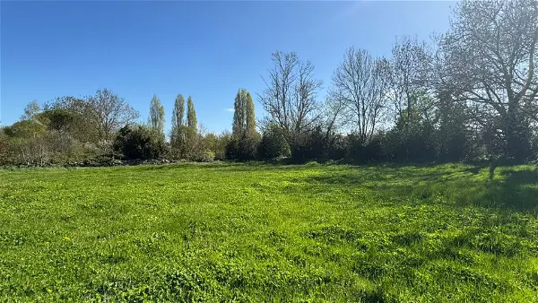 Terrain à vendre - AIFFRES - 1067 m²