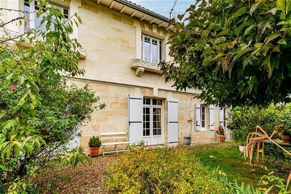 Maison à vendre - AMBARES ET LAGRAVE, 7 pièces