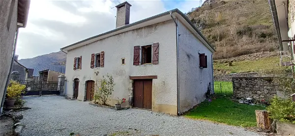 Maison à vendre - GERE BELESTEN, 5 pièces