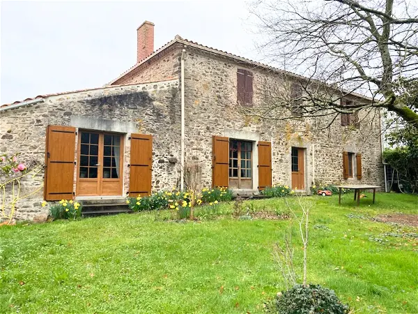 Maison à vendre - ESSARTS EN BOCAGE, 6 pièces