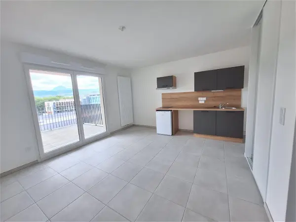 Appartement à louer - CLERMONT - FERRAND, 1 pièce