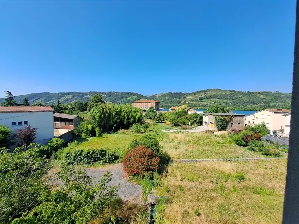 Location appartement 2 pièces - 26m² à Saint-vallier (26240)