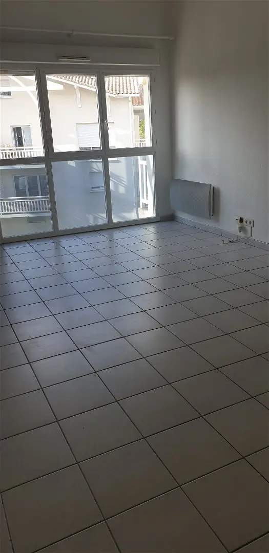 Location appartement 3 pièces - 69.2m² à Le haillan (33185)