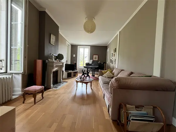 Maison à vendre - SAINT SATUR, 7 pièces