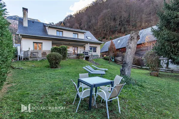 Achat maison 5 pièces - 231.31m² à Cauterets (65110)