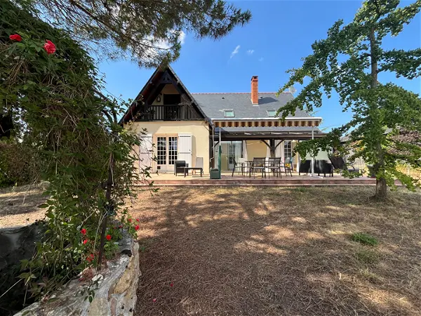Achat maison 6 pièces - 155m² à Bourgueil (37140)